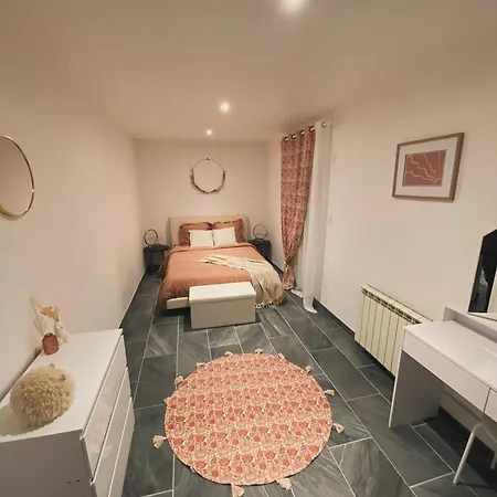 Appartement Cosy Avec - Prox Airport, Cnpe, Eurexpo *